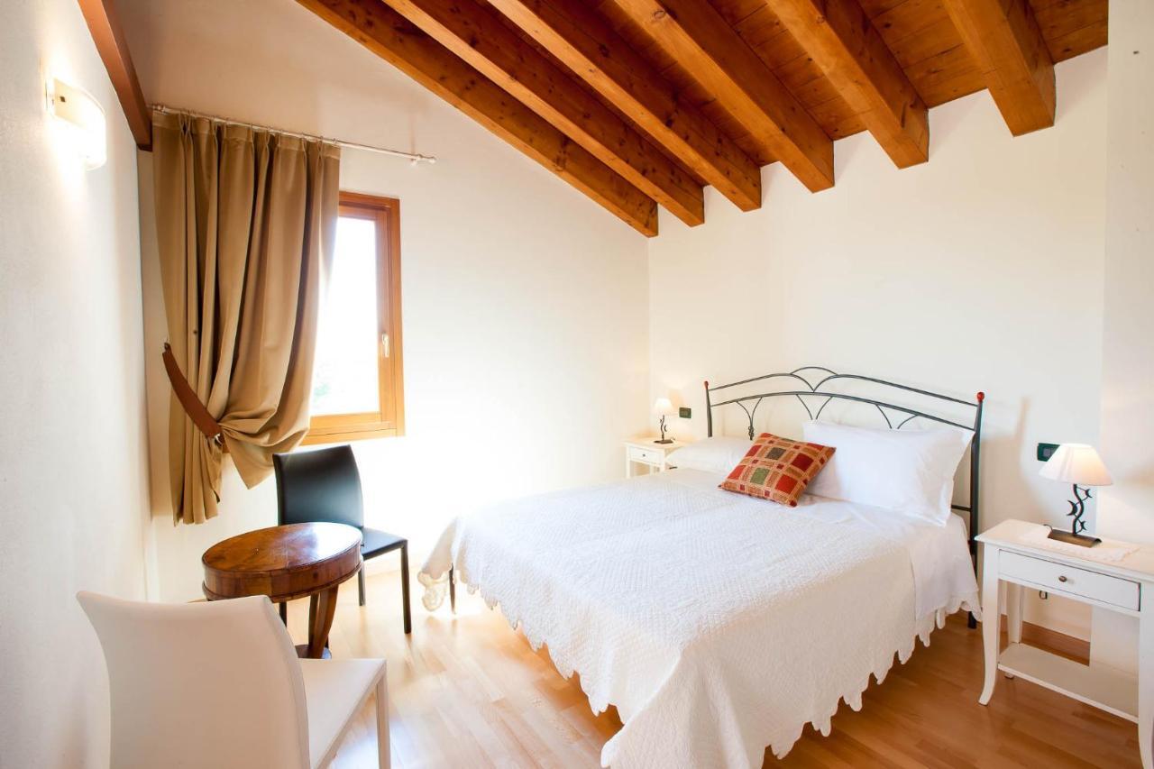 Agriturismo Crocerone Bassano del Grappa Eksteriør billede